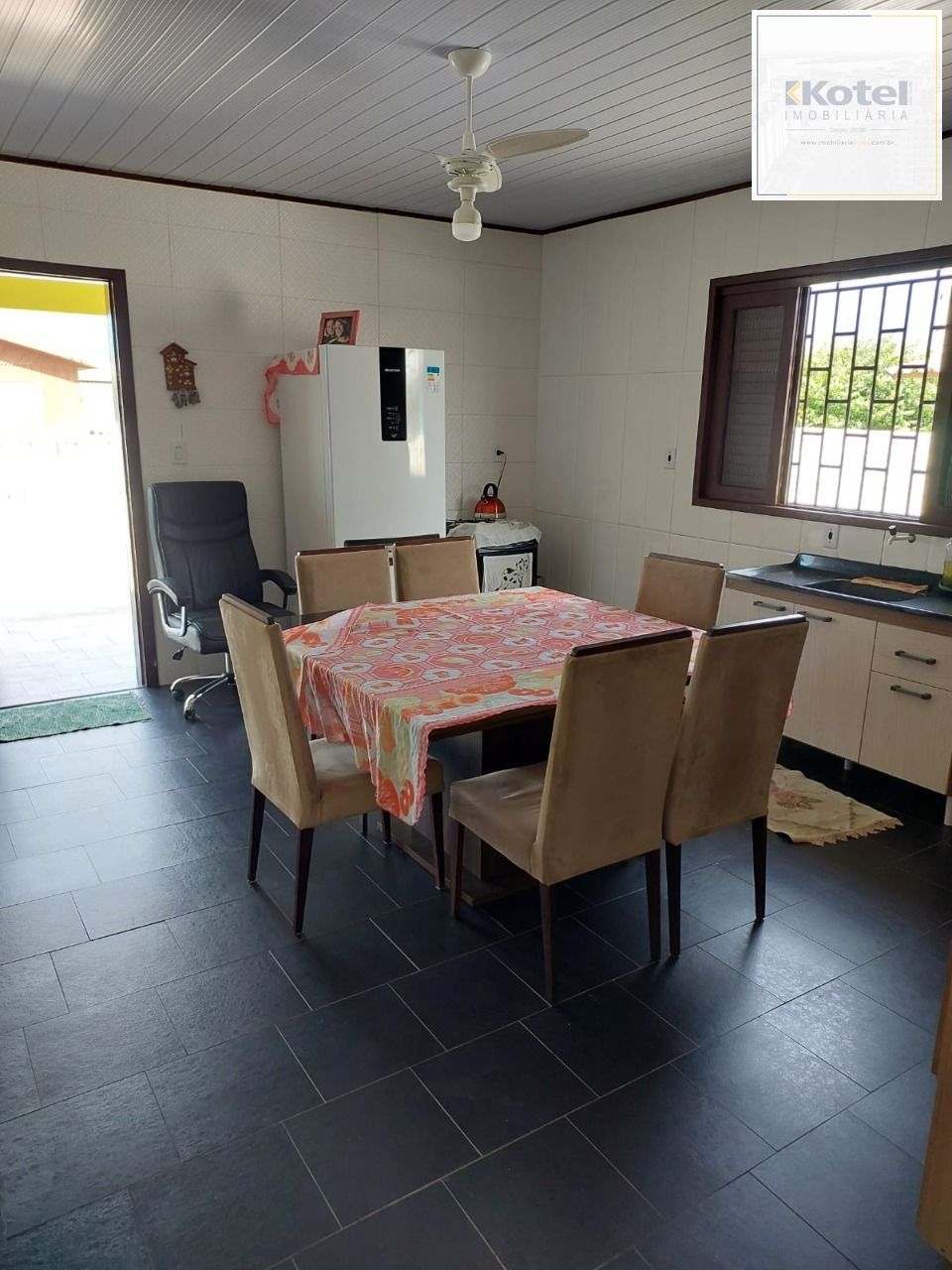 Casa à venda, com piscina em Arroio do Silva, SC — foto 4