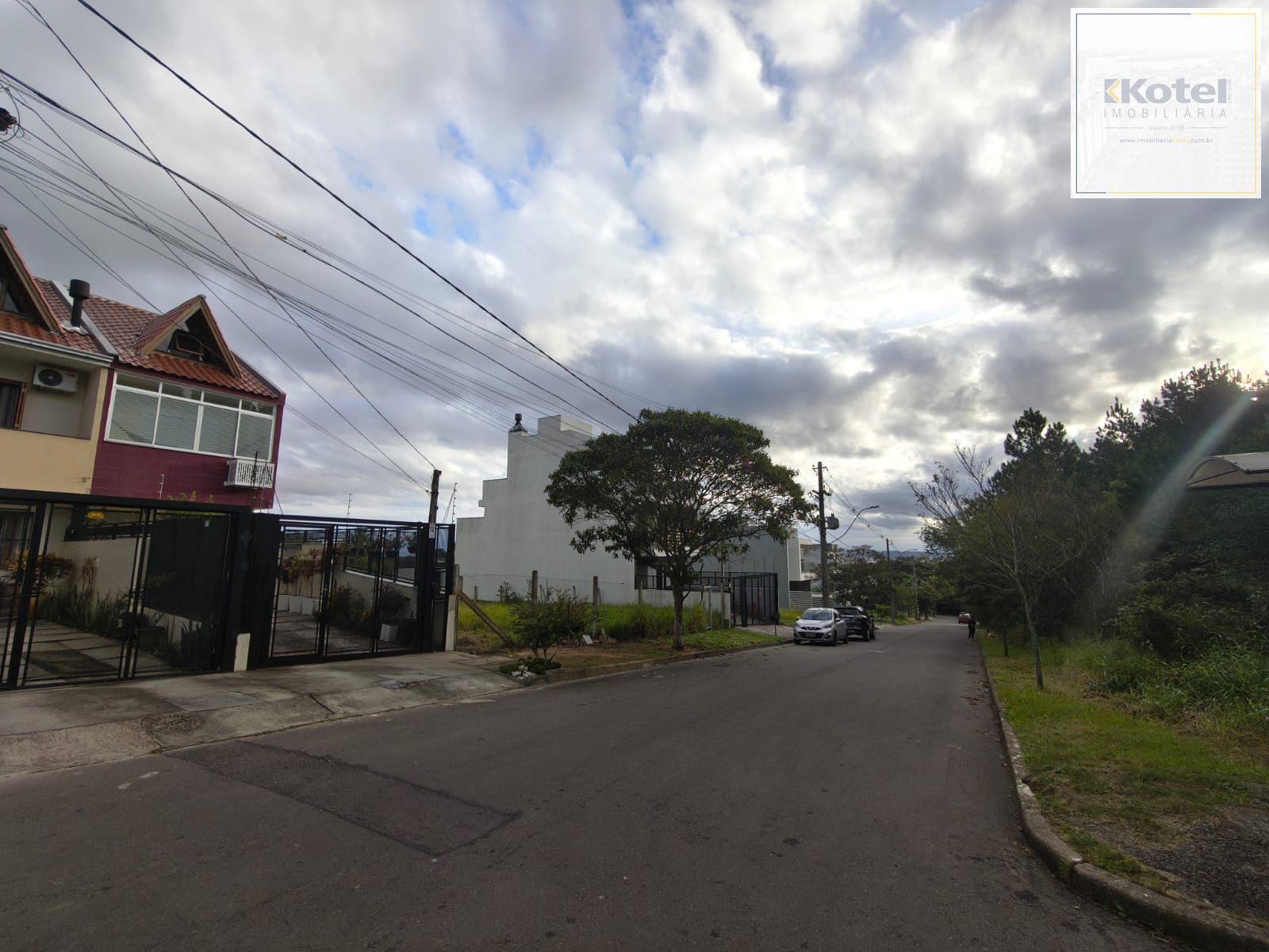 Terreno no Bairro Guarujá, medindo 8x25, Vista para o Guaíba - Porto Alegre/RS — foto 4