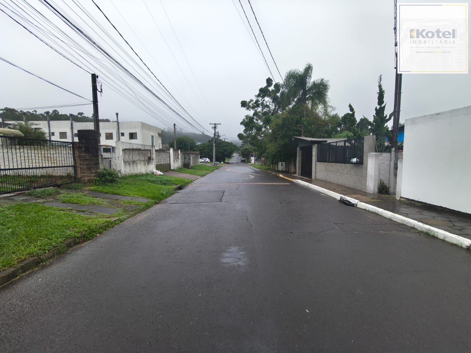 Oportunidade Imperdível - Terreno com 3 casas no Bairro Serraria Porto Alegre/RS