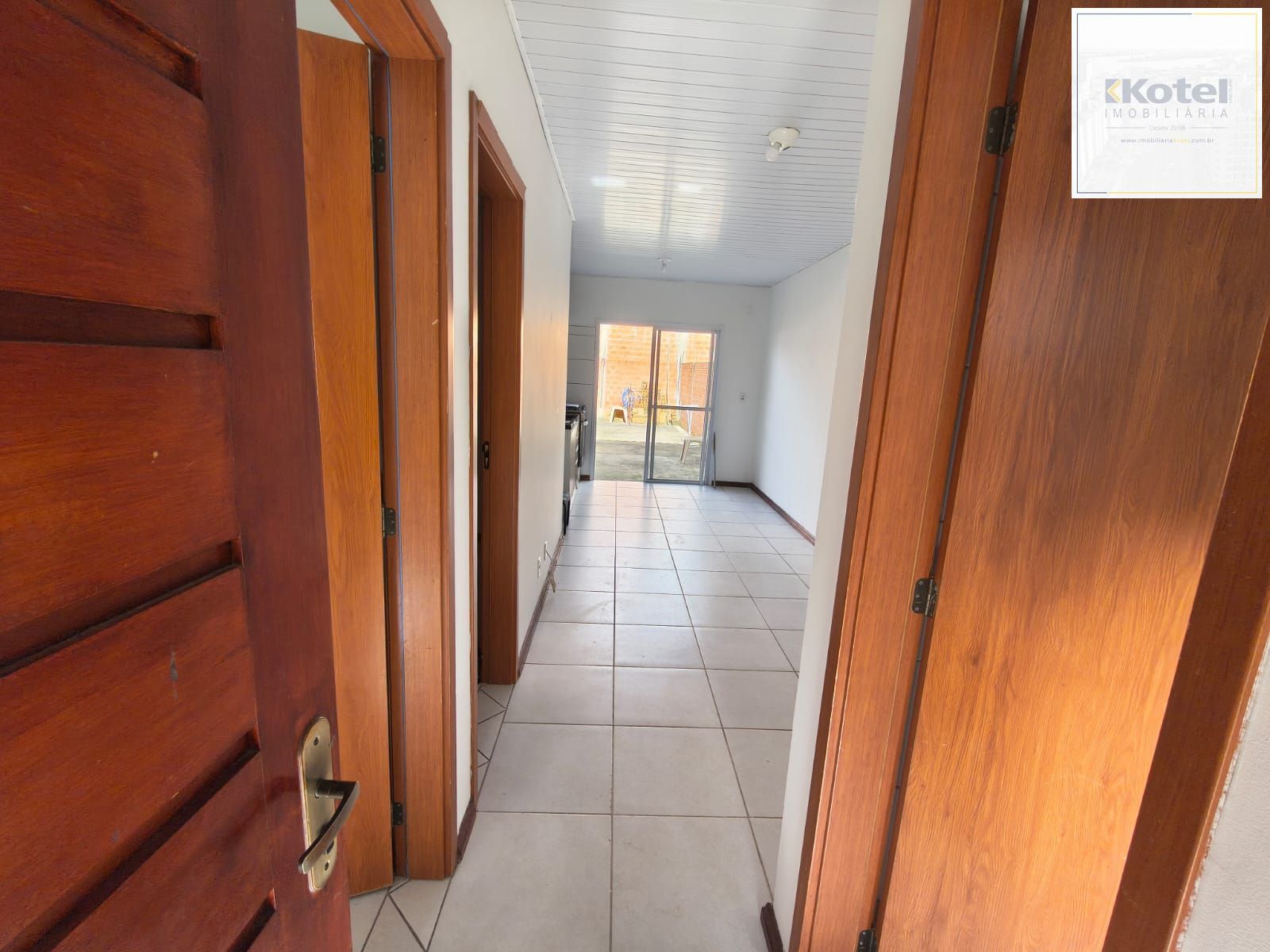 Casa 2 dormitórios - Loteamento Winter Park - Restinga - Porto Alegre/RS — foto 2