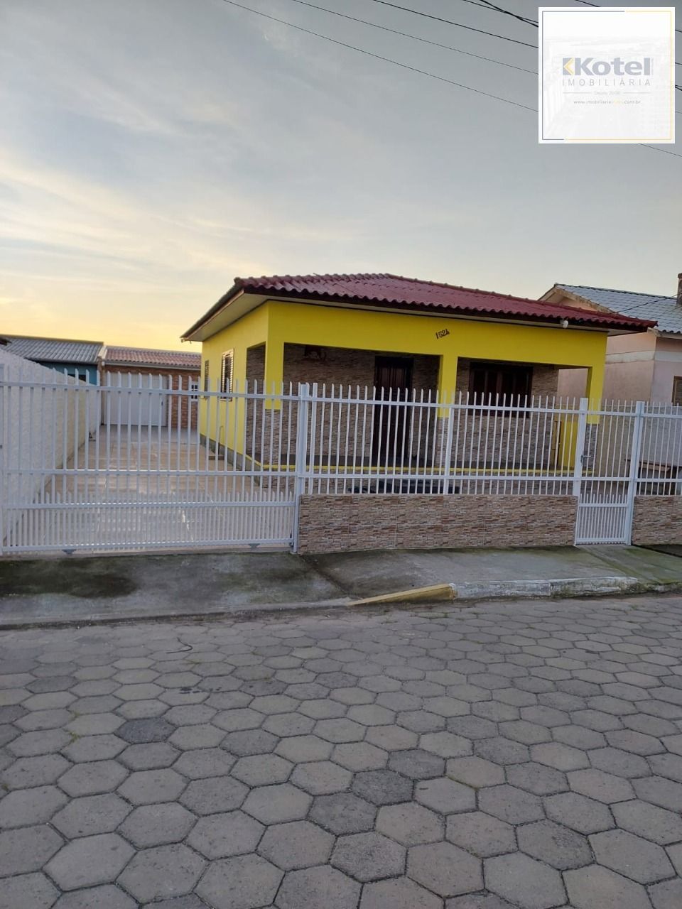 Casa à venda, com piscina em Arroio do Silva, SC — foto 2