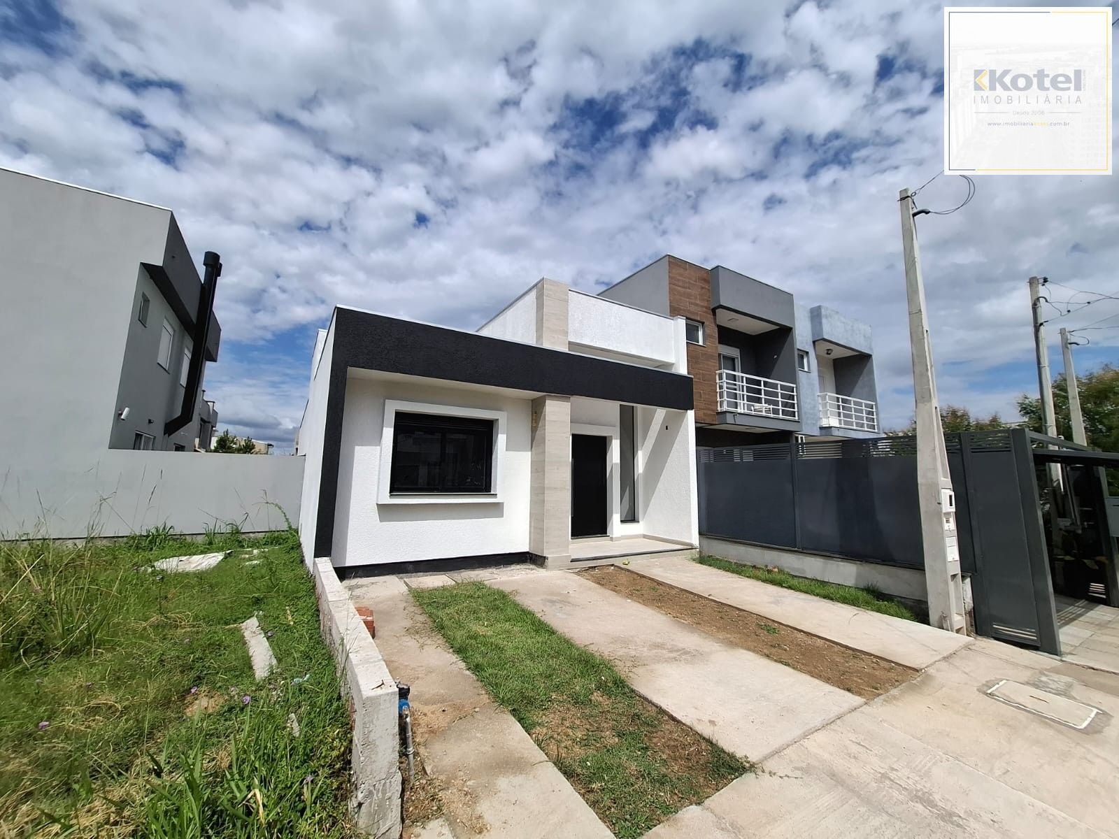 Casa 3 Dorm com Pé Direito Alto e 2 Vagas | Zona Sul POA — foto 2