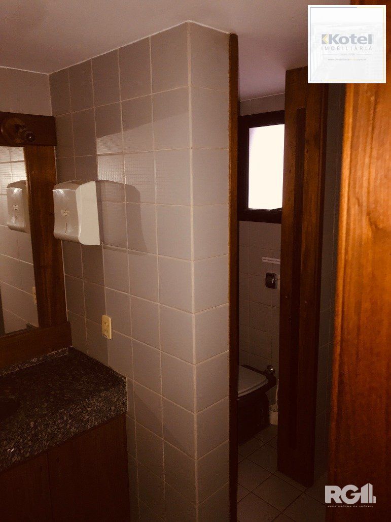 Sala Comercial à venda, 163m², Centro Histórico - Porto Alegre
