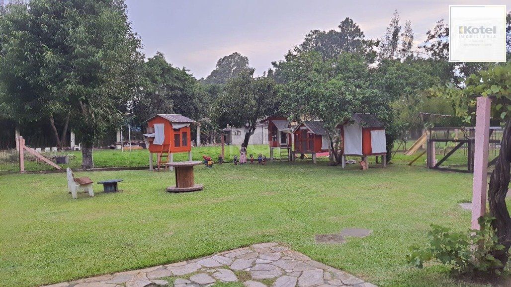 Sítio para Venda - 242m², 2 dormitórios, sendo 2 suites, 2 vagas - Itapuã