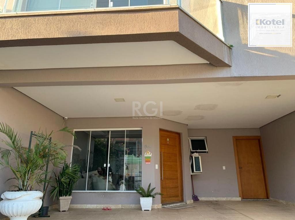 Sobrado para Venda - 300m², 3 dormitórios, sendo 2 suites, 1 vaga - Hípica  Jardins Do Prado — foto 2