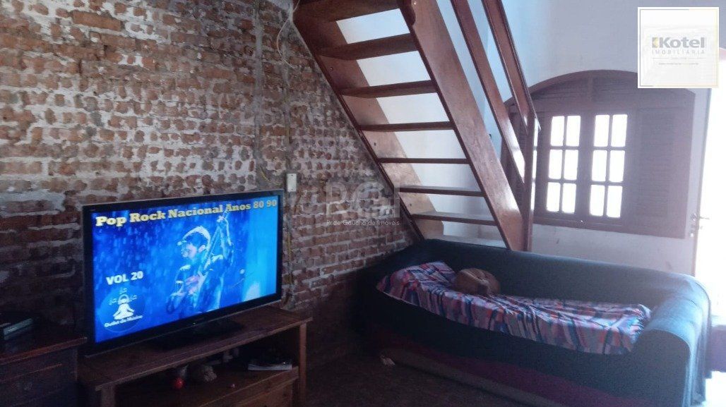 Casa para Venda - 400m², 3 dormitórios, Ponta Grossa — foto 2