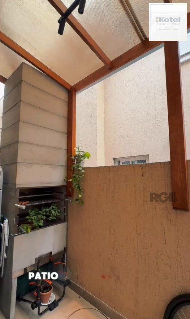 Sobrado 2 quartos à venda, 56m², Ponta Grossa - Porto Alegre