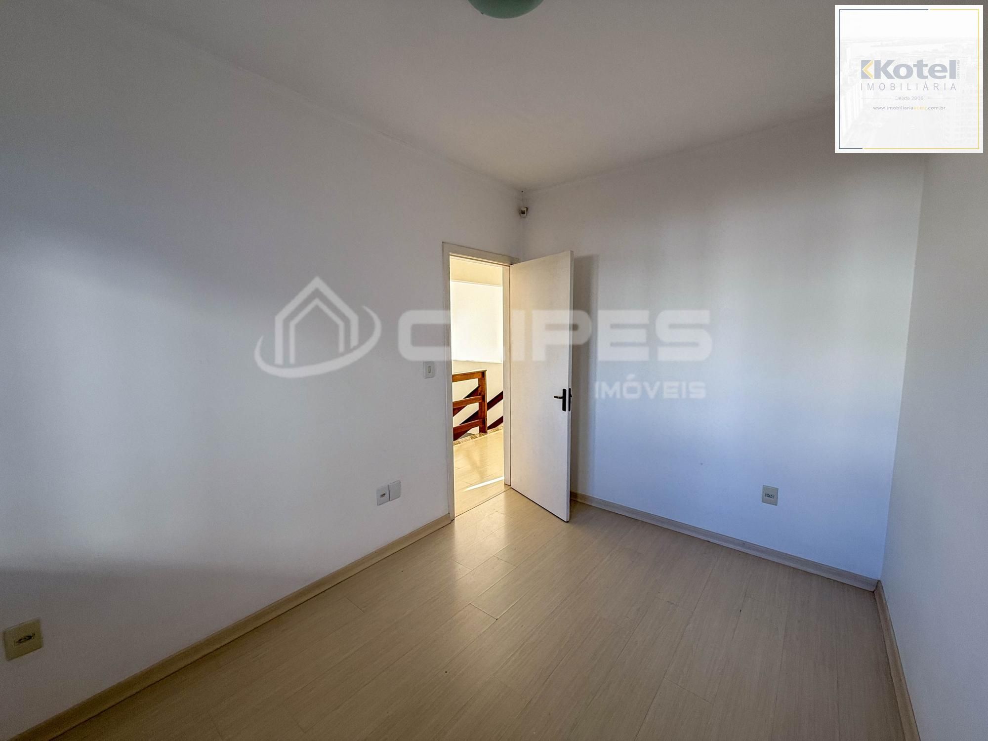 Sobrado para Venda - 140m², 3 dormitórios, sendo 1 suites, 2 vagas - Hípica — foto 2