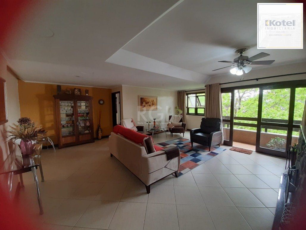 Cobertura para Venda - 250.15m², 3 dormitórios, sendo 2 suites, 3 vagas - Cristo Redentor