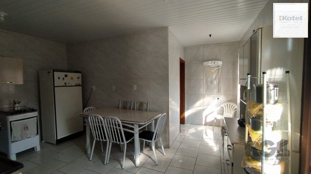 Casa 2 quartos à venda, 80m², Vila Nova - Porto Alegre