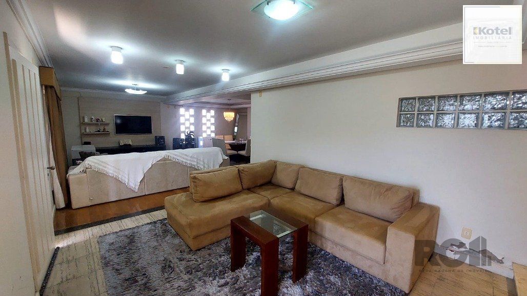 Casa 4 quartos à venda, 228m², Espírito Santo - Porto Alegre