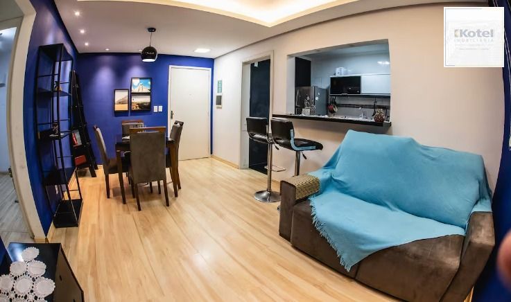 APARTAMENTO 2 DORMITÓRIOS, VAGA E SACADA — foto 4