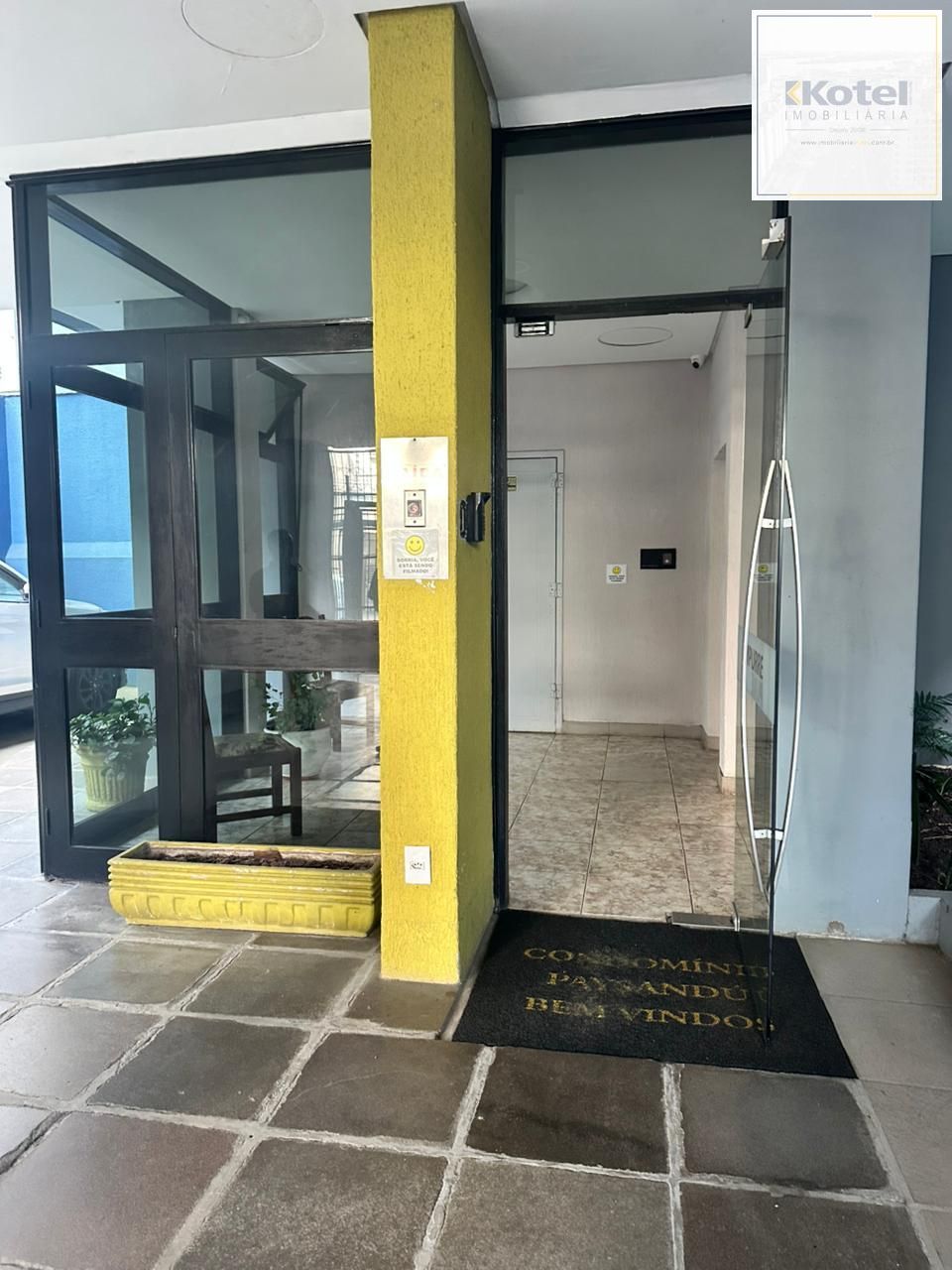 Cobertura de 1 dormitório  com vaga de garagem Cidade Baixa, em Porto Alegre.