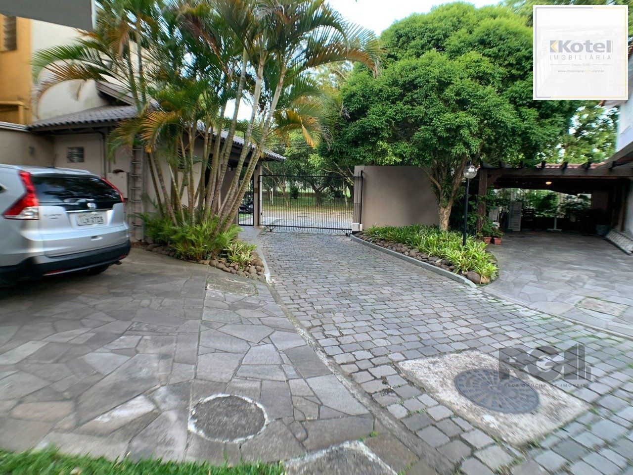 Casa 03 Dormitórios Condomínio Fechado Bairro Jardim Isabel — foto 3