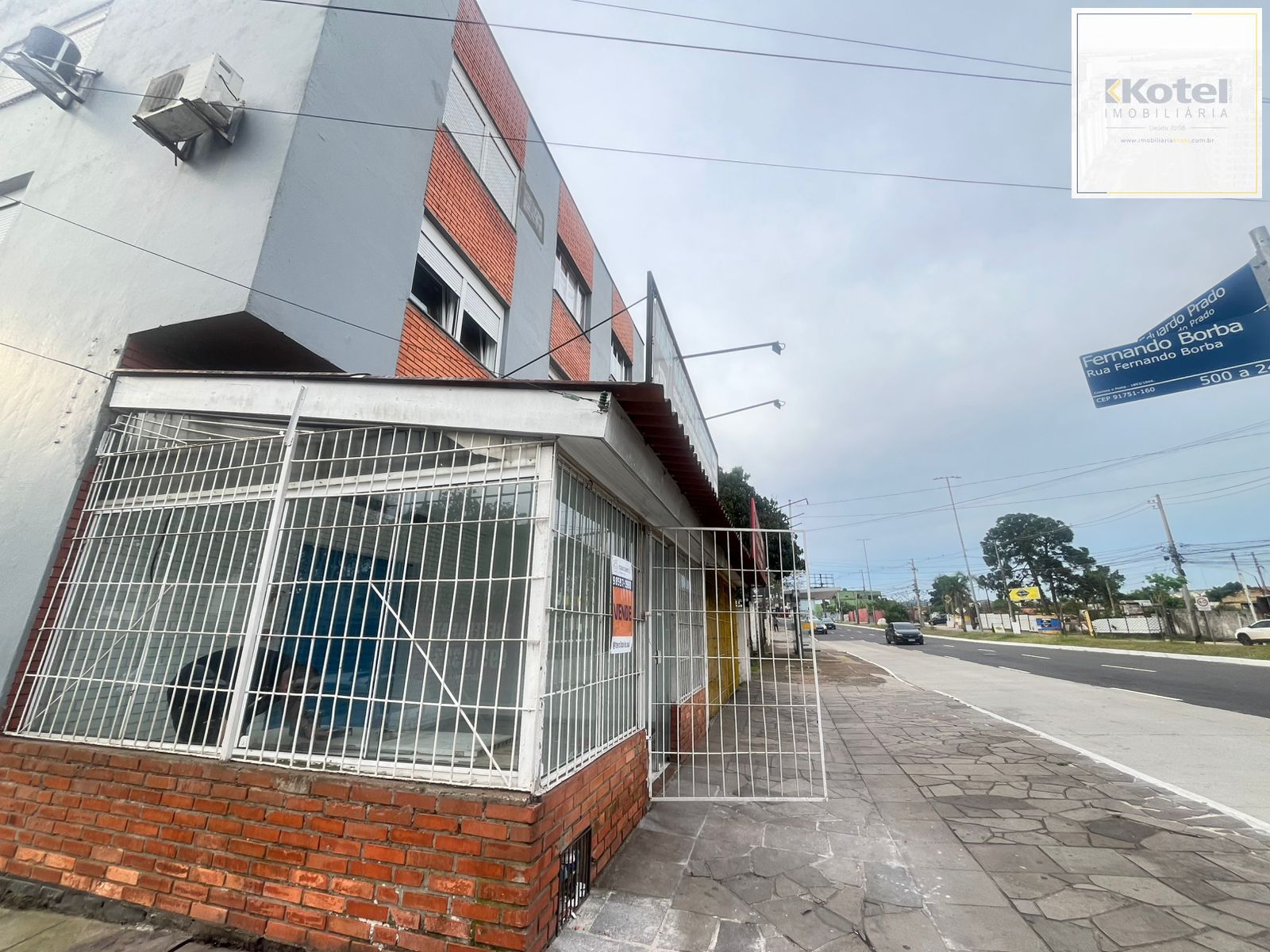 Loja a venda na Av Eduardo Prado