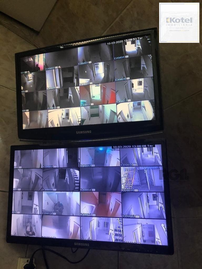 VENDE EXCELENTE CONJUNTO COMERCIAL NO CORAÇÃO DO CENTRO HISTÓRICO — foto 3