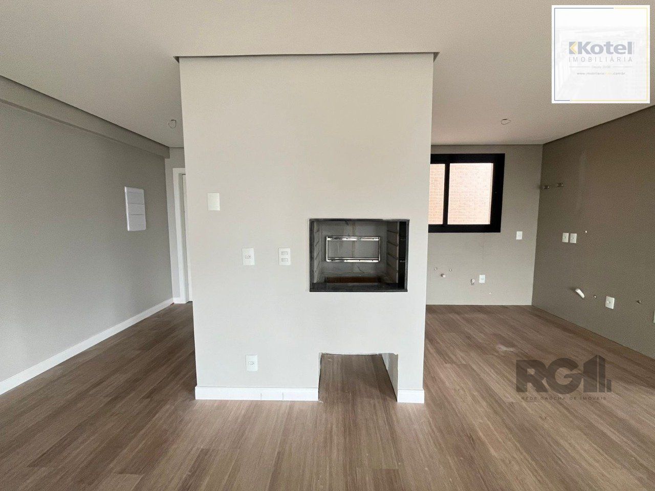 Apartamento 03 Suítes / Sacada/ 131m /  Rua José Gomes / Tristeza — foto 4