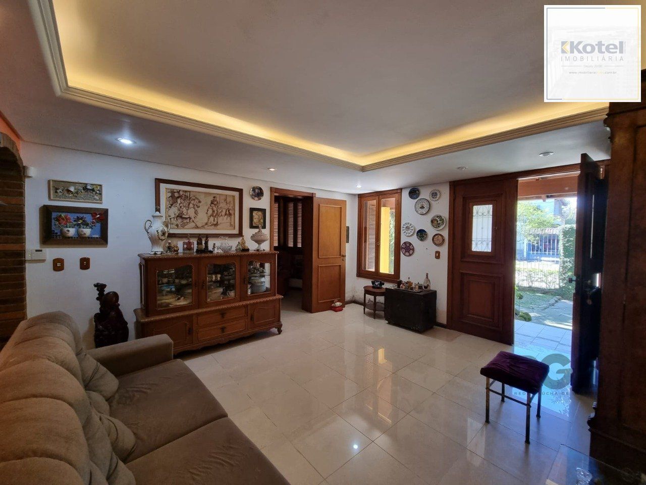 Casa com 4 Dormitórios / Piscina / Terraço / Bairro Ipanema — foto 4