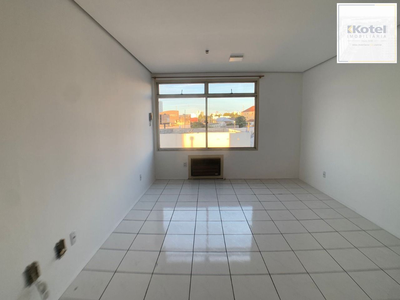 Sala Comercial Bairro Menino Deus