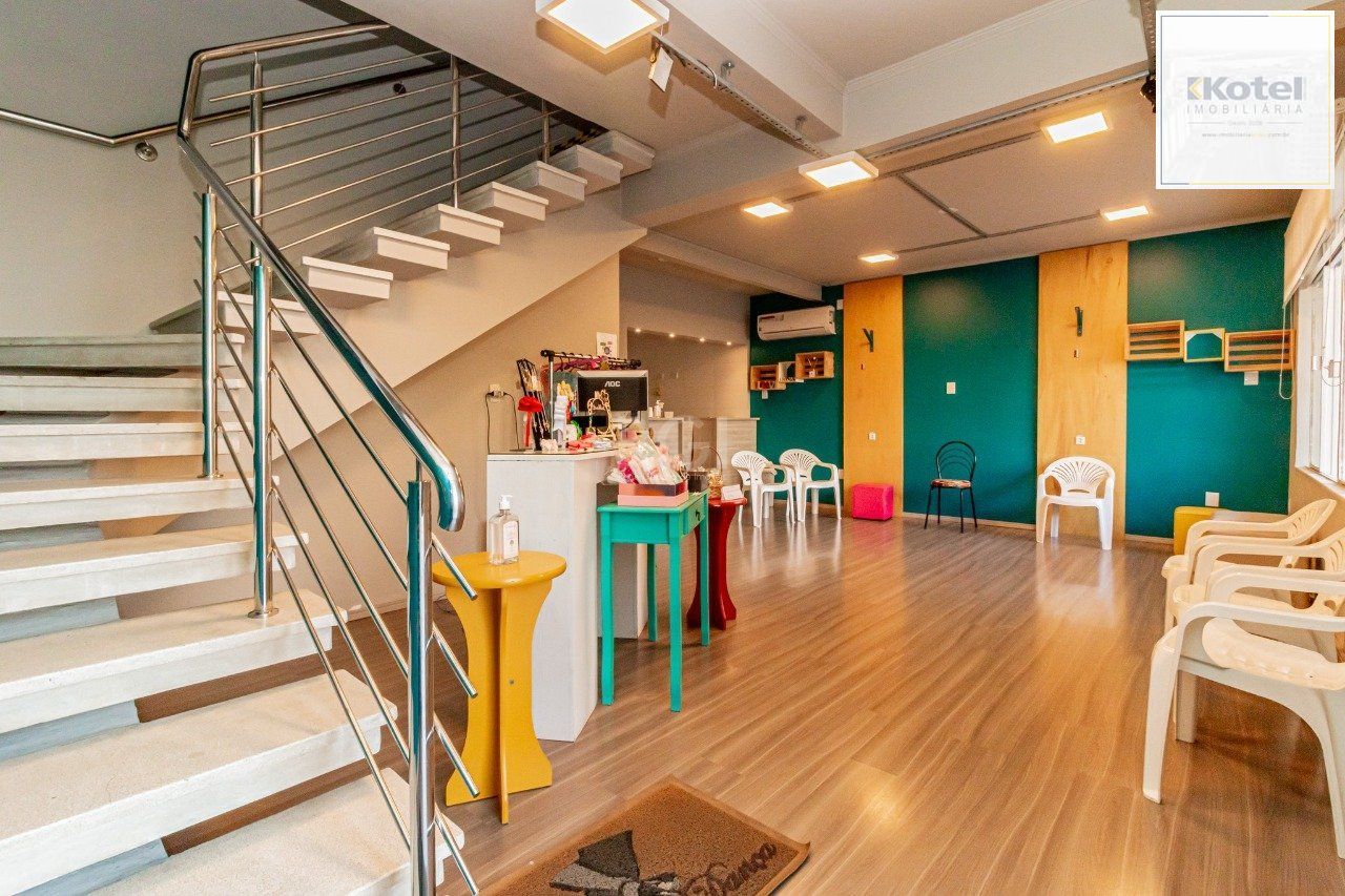 Casa Comercial para Venda - 193m², 0 dormitórios, Vila Ipiranga