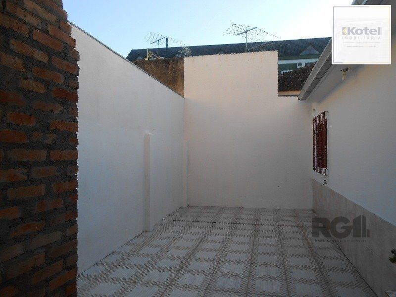 Casa 4 quartos à venda, 183m², Jardim Sabará - Porto Alegre