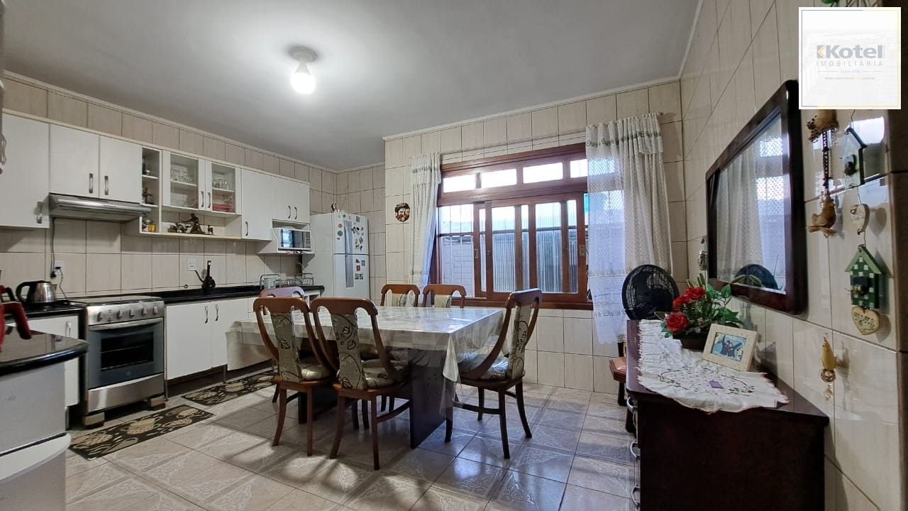 Casa 4 quartos à venda, 280m², Morro Santana - Porto Alegre