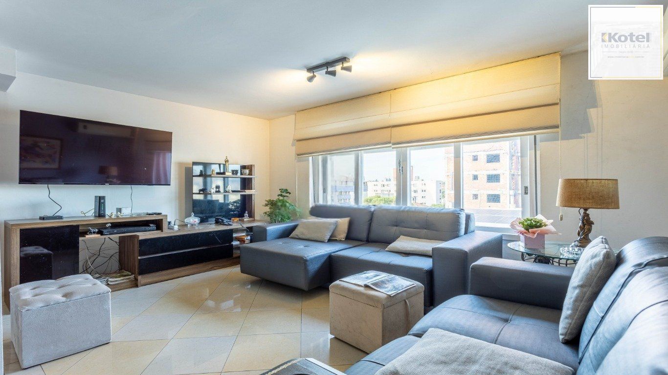 Cobertura com Piscina e Churrasqueira no Petrópolis – 205m² Privativos — foto 3