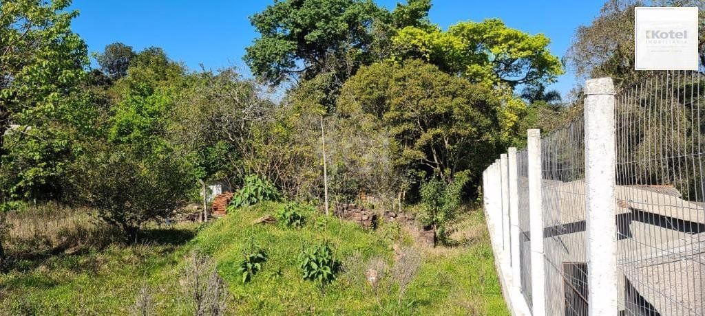 Vende terreno em Viamão 644m² podendo ser feito construção residencial ou comercial, com 15m altura