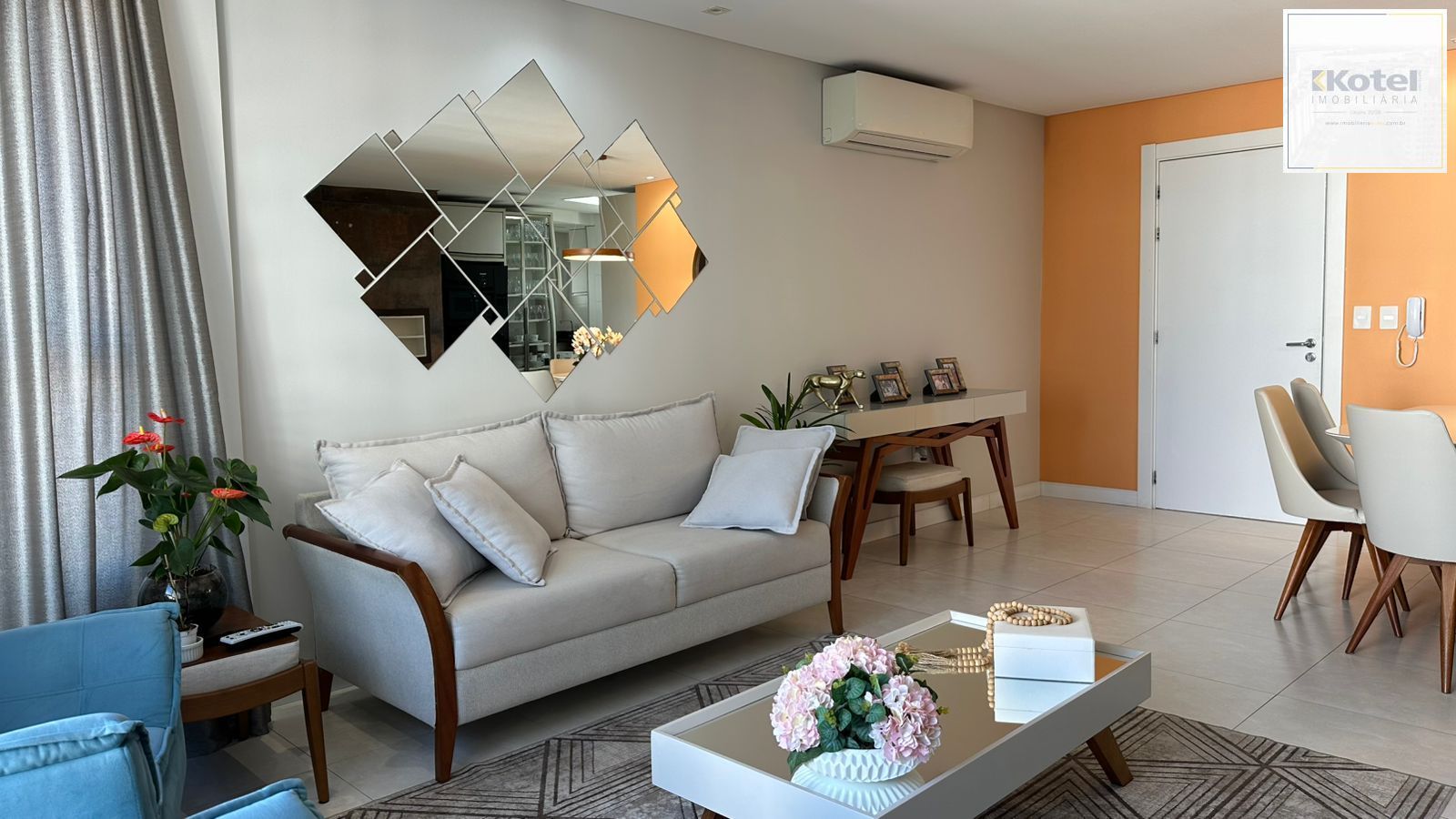 APARTAMENTO 3 DORMITÓRIOS MOBILIADO NO CENTRO DE TORRES RS