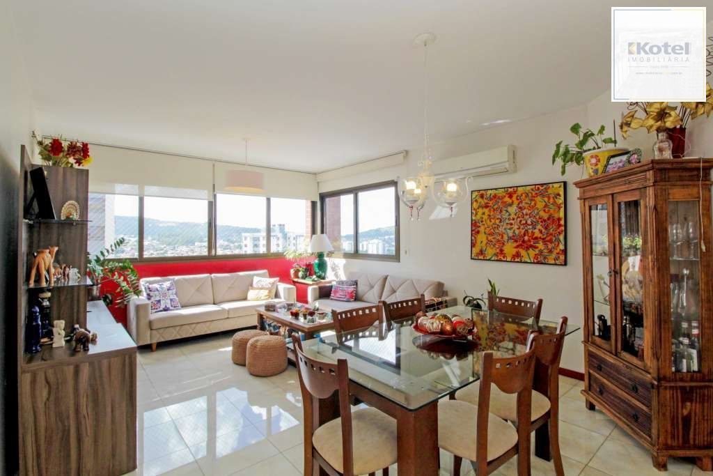 Apartamento 3 Dormitórios com Suíte, Churrasqueira e Excelente Vista Petrópolis