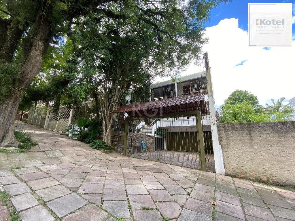 Casa com 3 dormitórios, 597 m² - Venda por R$ 1.399.000,00  - Cristal - Porto Alegre/RS — foto 3