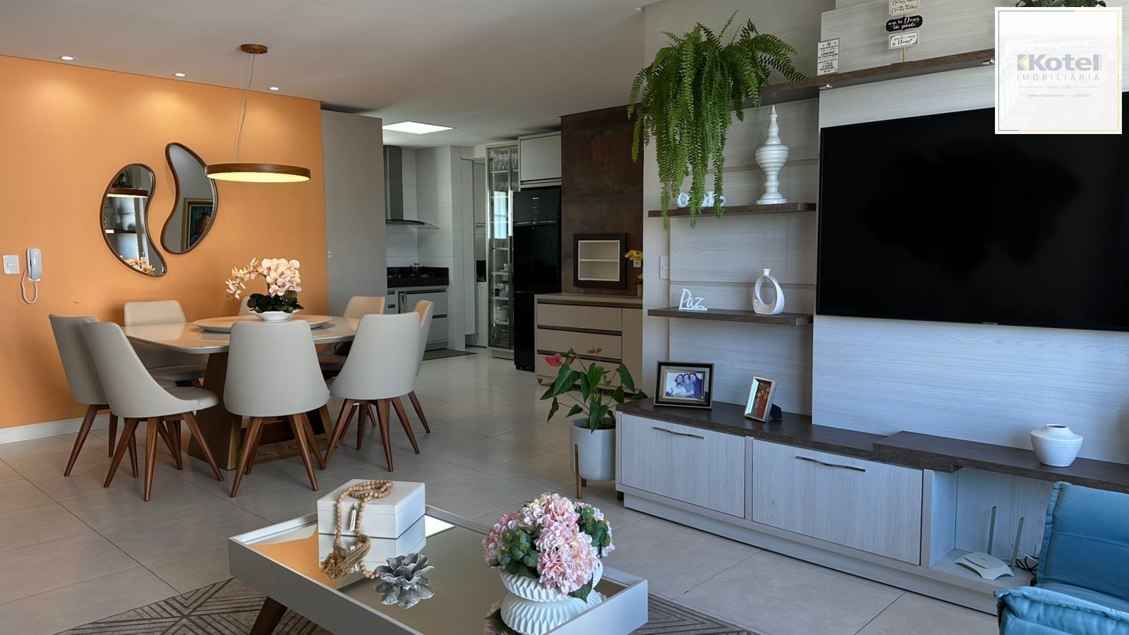 APARTAMENTO 3 DORMITÓRIOS MOBILIADO NO CENTRO DE TORRES RS