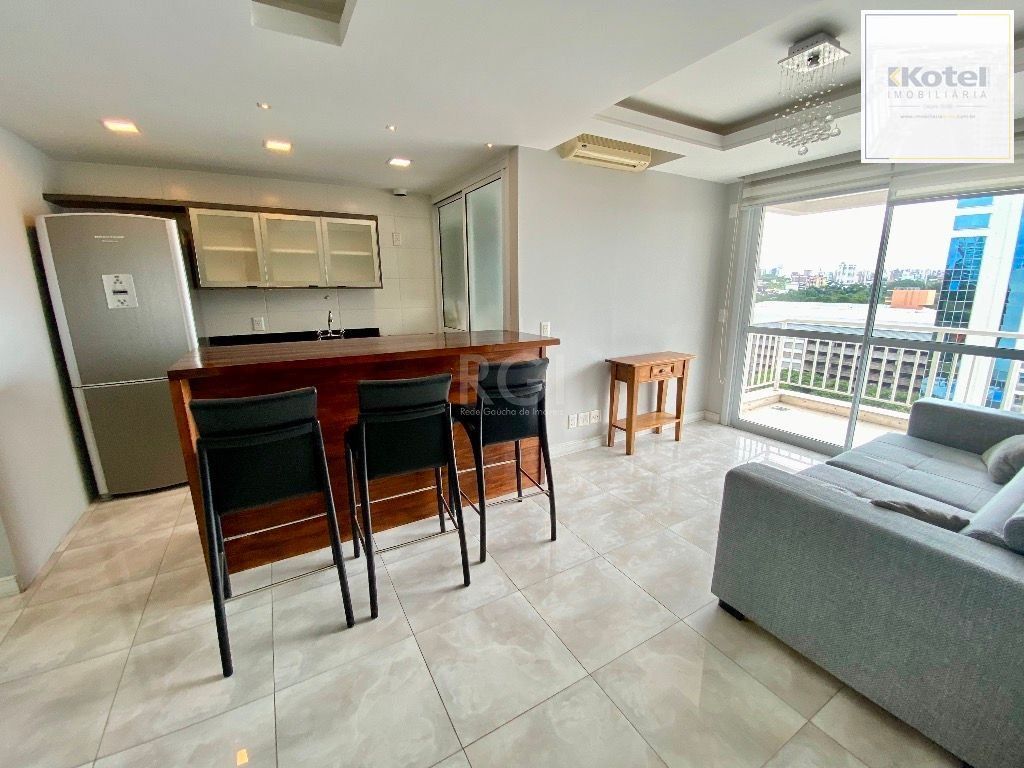 Apartamento Para Comprar  no Karpathos com 2 Dormitórios transformado em 1 suite com closet