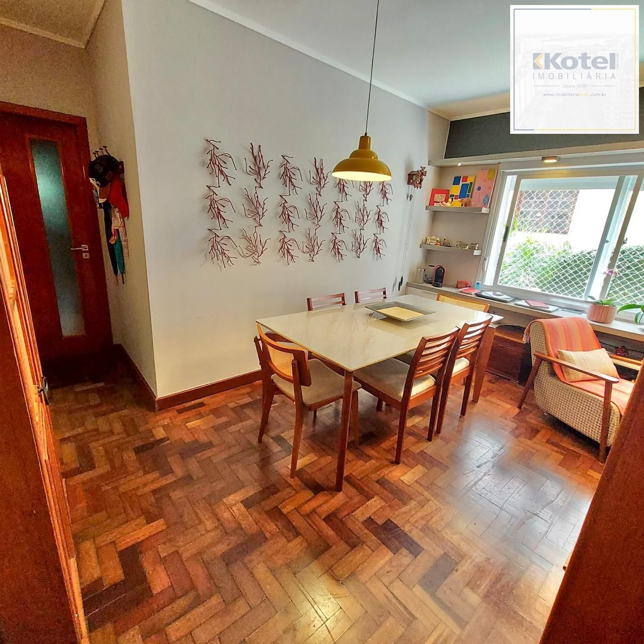 Excelente apartamento a venda semi mobiliado  no bairro Rio Branco.