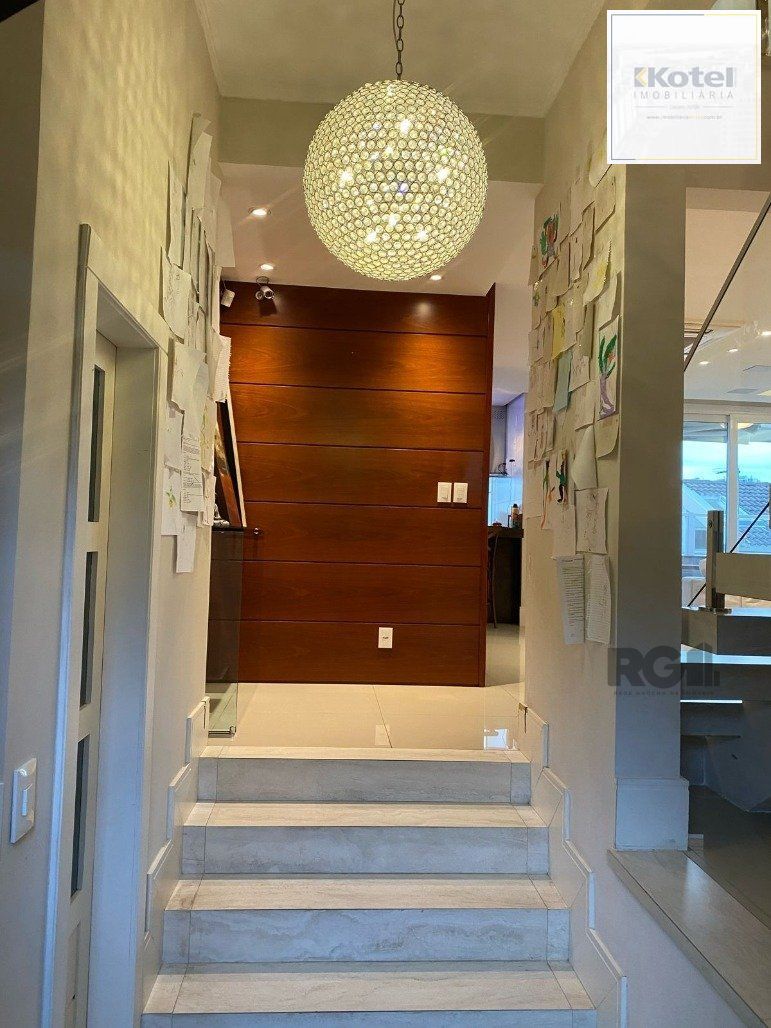Casa para Comprar  com vista deslumbrante no Chácara das Pedras! — foto 2