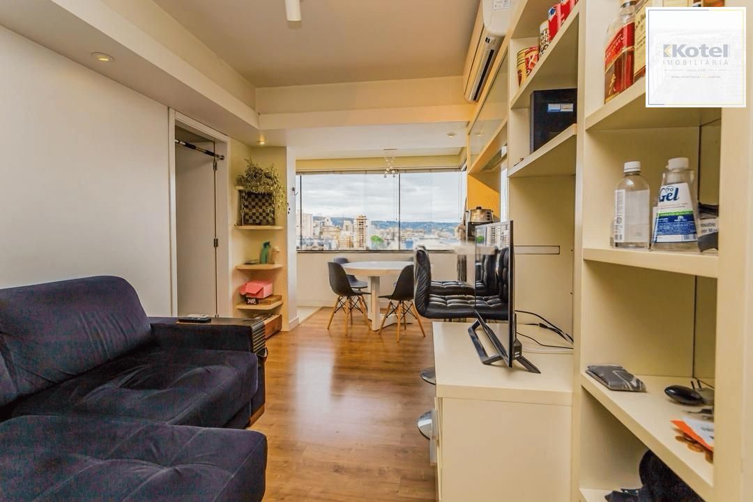 Ótimo apartamento com 2 dormitórios, bem localizado no bairro Bela Vista — foto 2