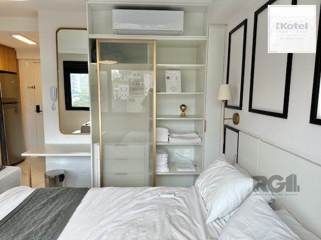 Loft finamente decorado para comprar  no Lucas By Yoo.
