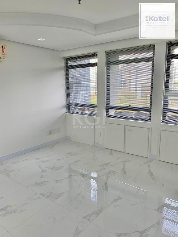 Sala Comercial, à venda, 45 m², Moinhos de Vento - Porto Alegre — foto 3