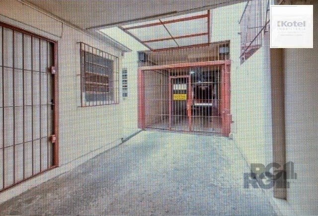 Box de Garagem para Comprar , prédio com portão automatizado e elevador. — foto 3