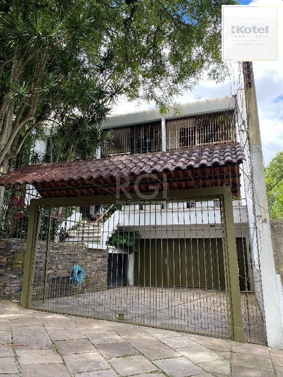 Casa com 3 dormitórios, 597 m² - Venda por R$ 1.399.000,00  - Cristal - Porto Alegre/RS — foto 2