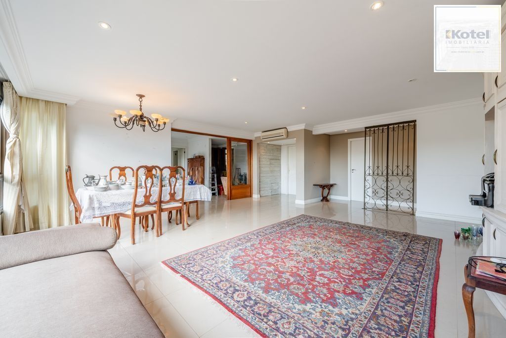 Apartamento espaçoso e confortável no bairro Mont Serrat — foto 4
