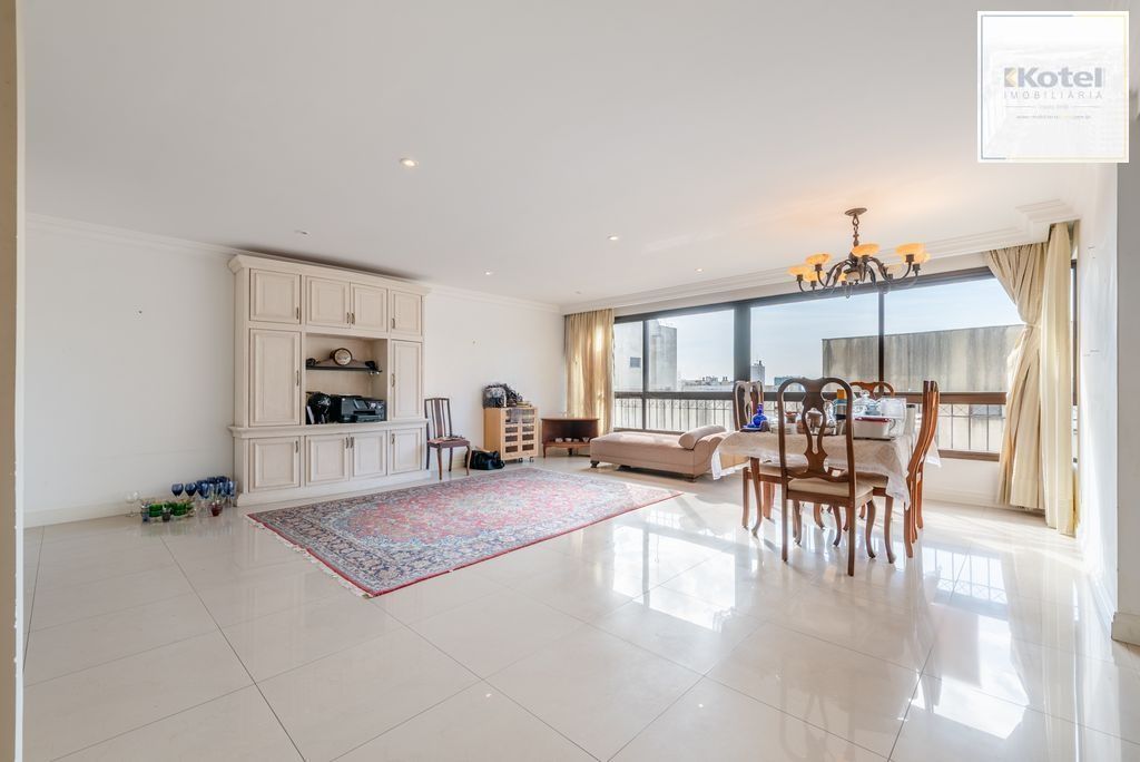 Apartamento espaçoso e confortável no bairro Mont Serrat — foto 3