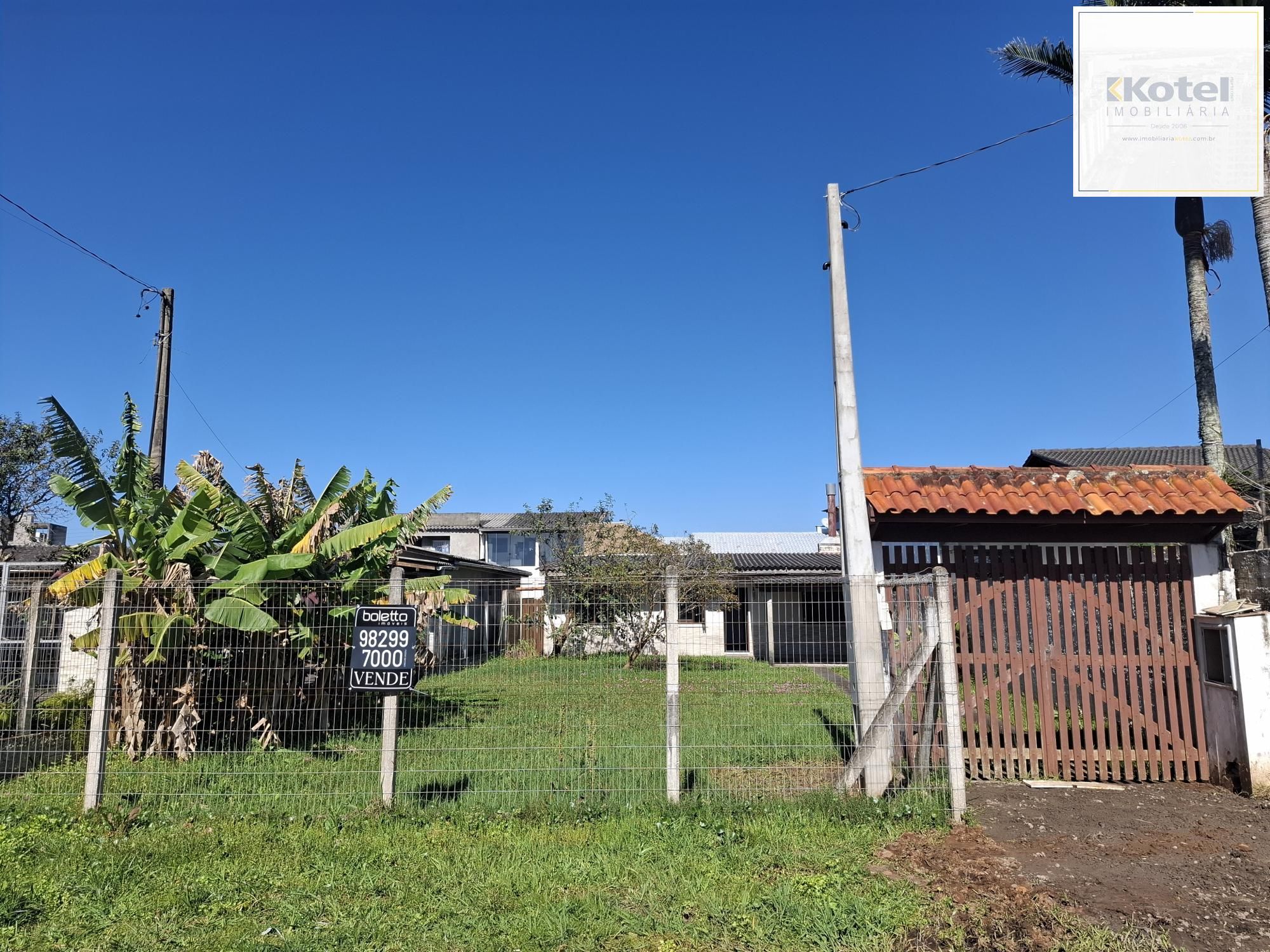 Casa 2 dormitórios, bairro Getulio Vargas - Torres RS