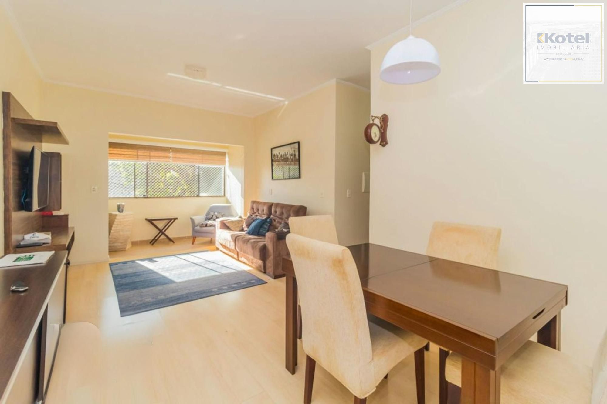 Apartamento de 2 dormitórios no bairro Petrópolis — foto 2