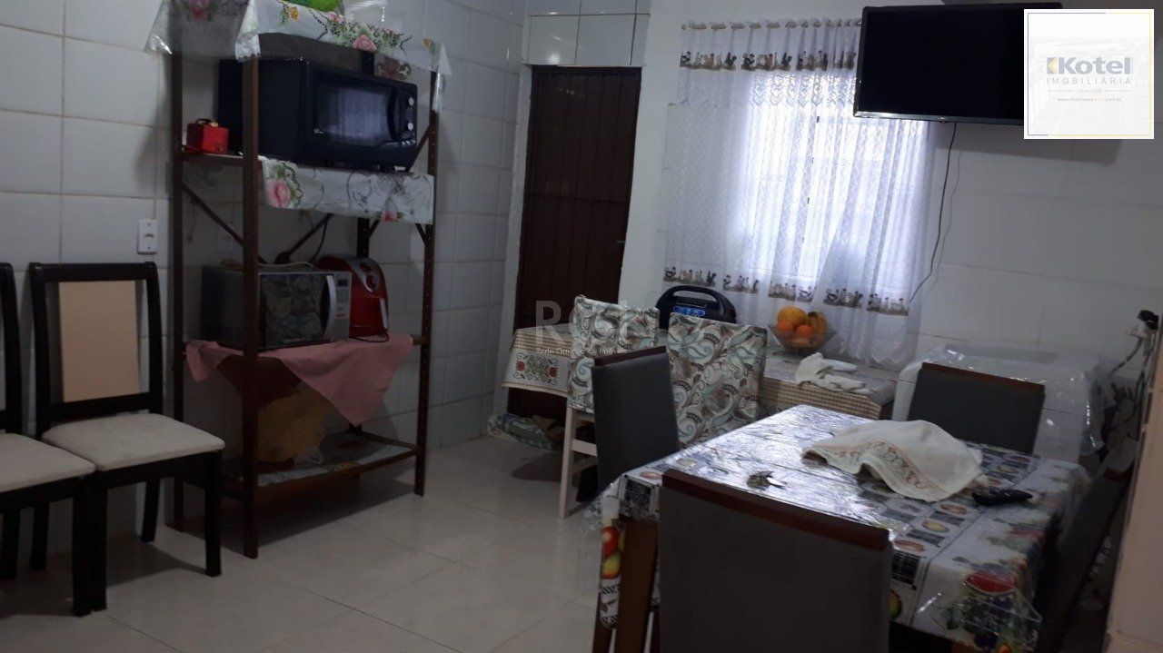Sobrado no bairro Hípica — foto 2