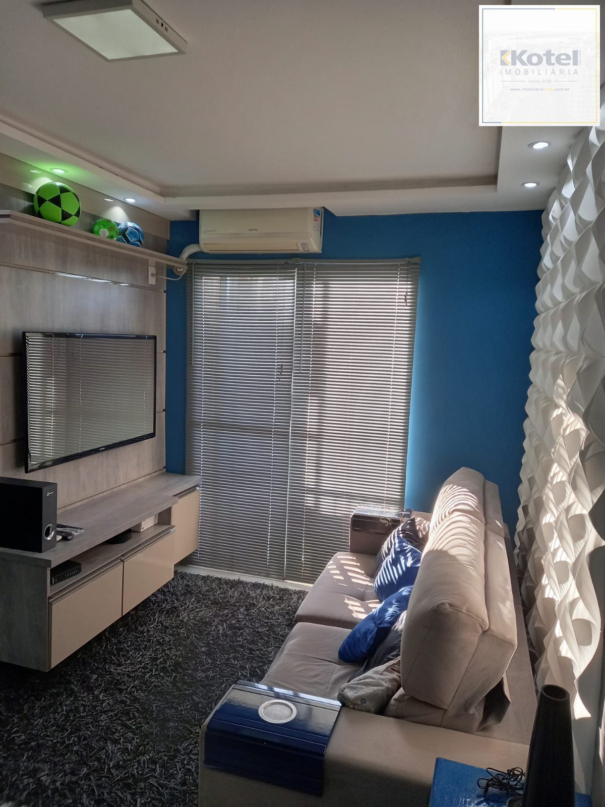 Apartamento no bairro Vila Nova - 2 dormitórios