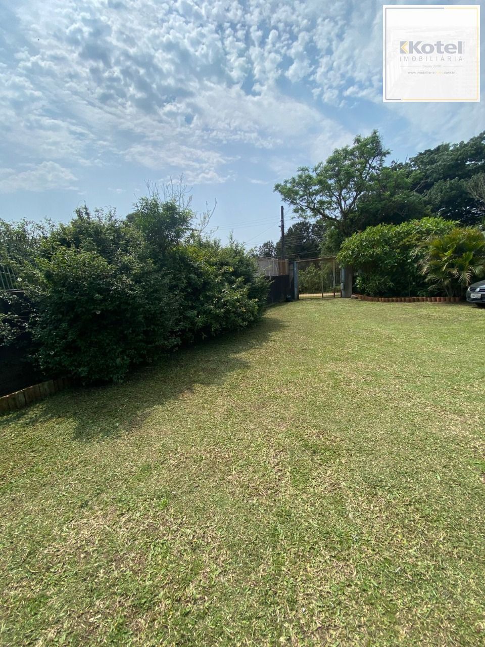 Casa no bairro Hípica - 3 dormitórios — foto 2
