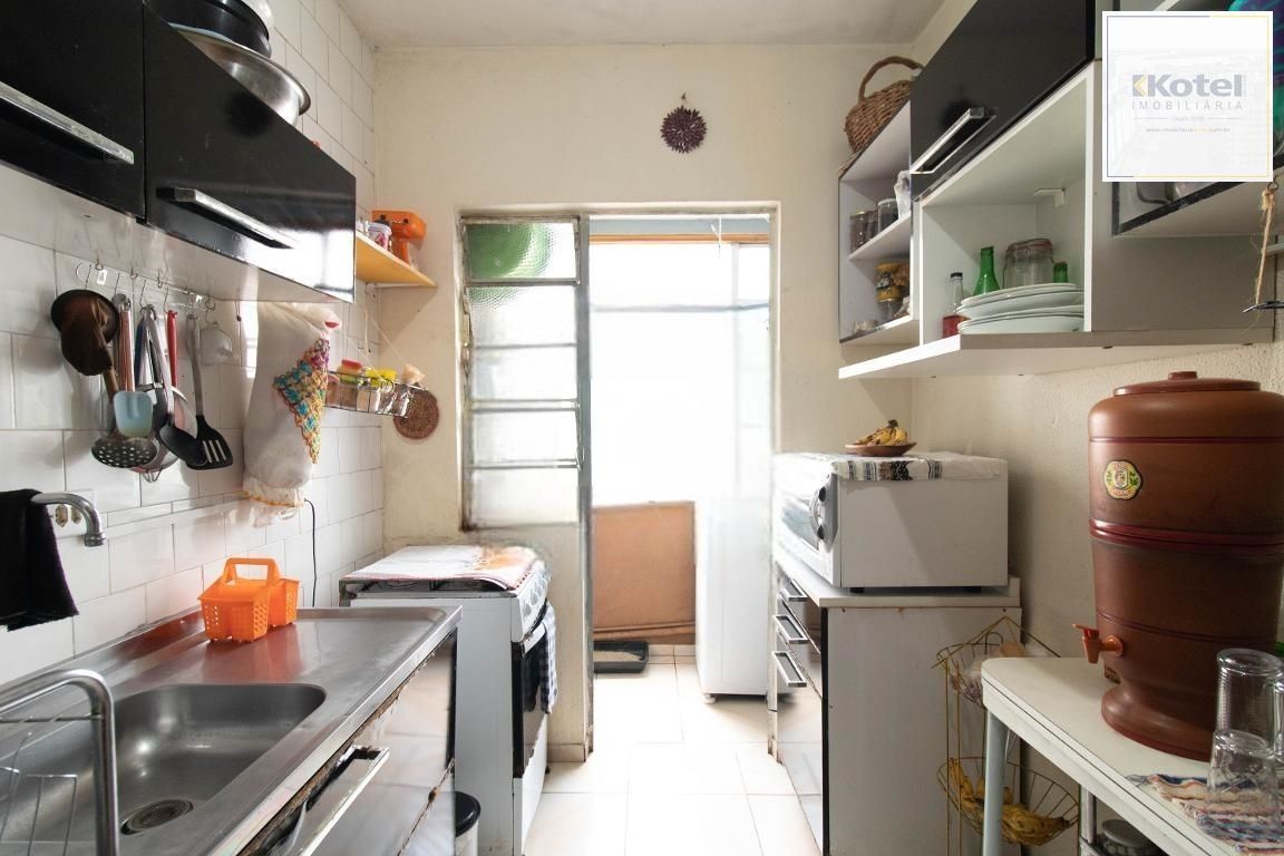 Apartamento no bairro Cristal - 3 dormitórios — foto 4