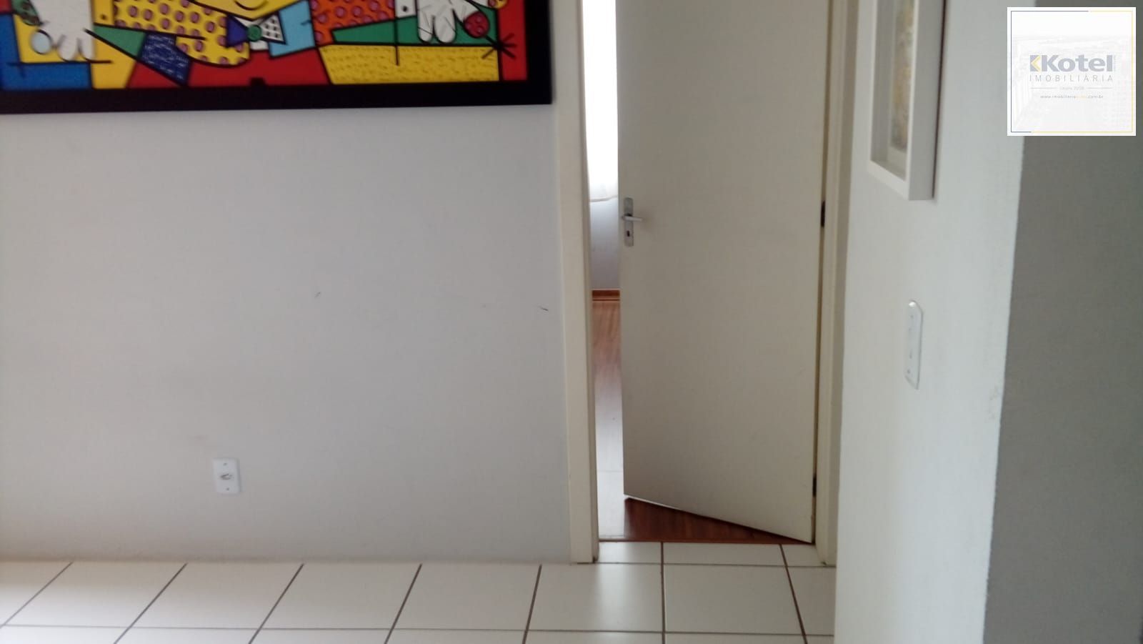 Apartamento Bairro Restinga - 2 Dormitórios — foto 5