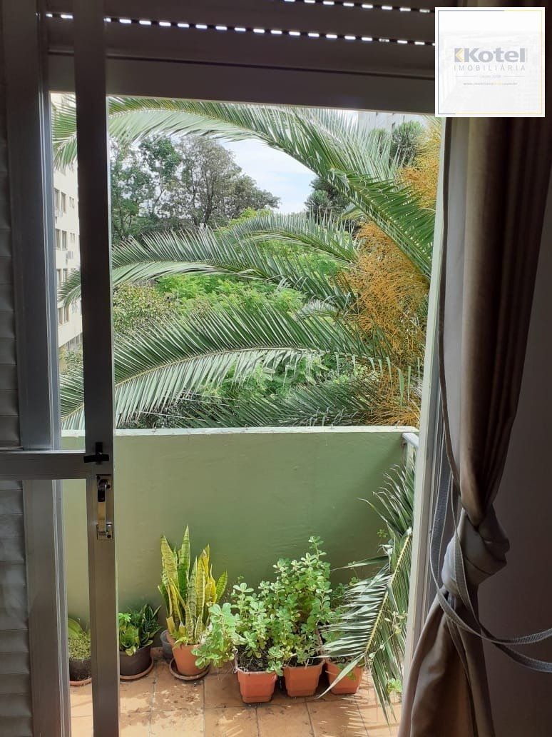 Apartamento no bairro Auxiliadora - 4 dormitórios — foto 4